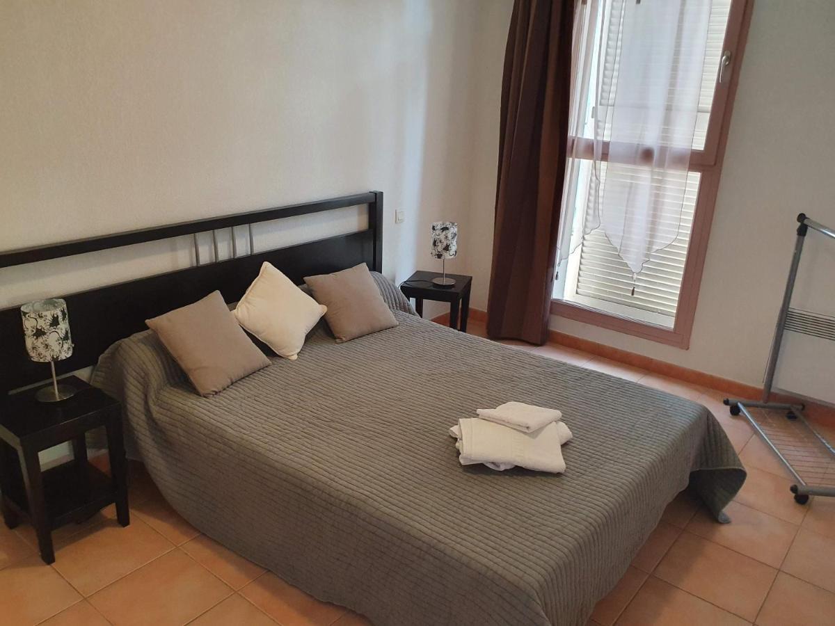 Joli Appartement T2 Dans Residence Avec Piscine, Hammam Et Parking Gratuits Каркассон Экстерьер фото