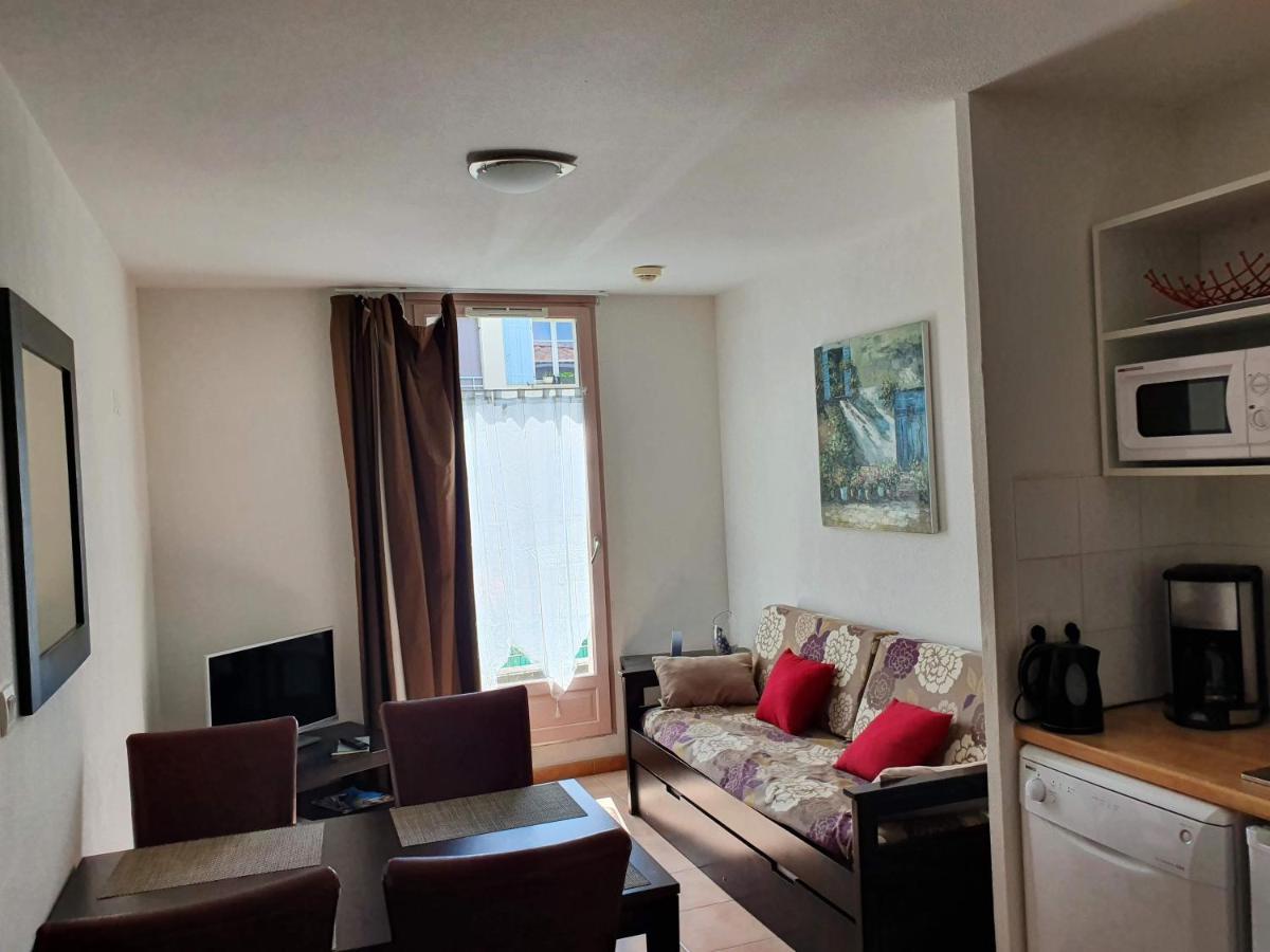 Joli Appartement T2 Dans Residence Avec Piscine, Hammam Et Parking Gratuits Каркассон Экстерьер фото